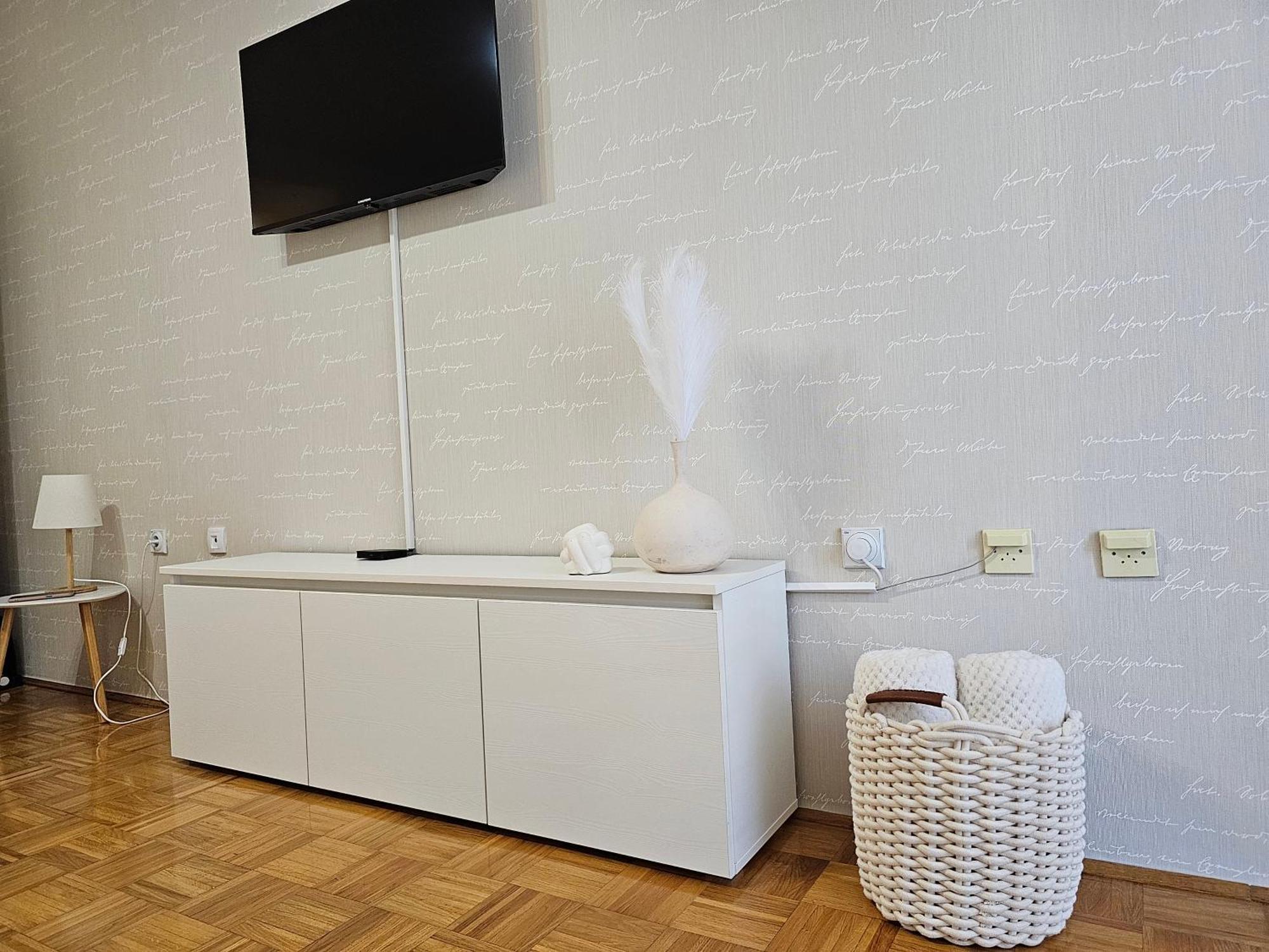 Apartman Elle Sombor Esterno foto