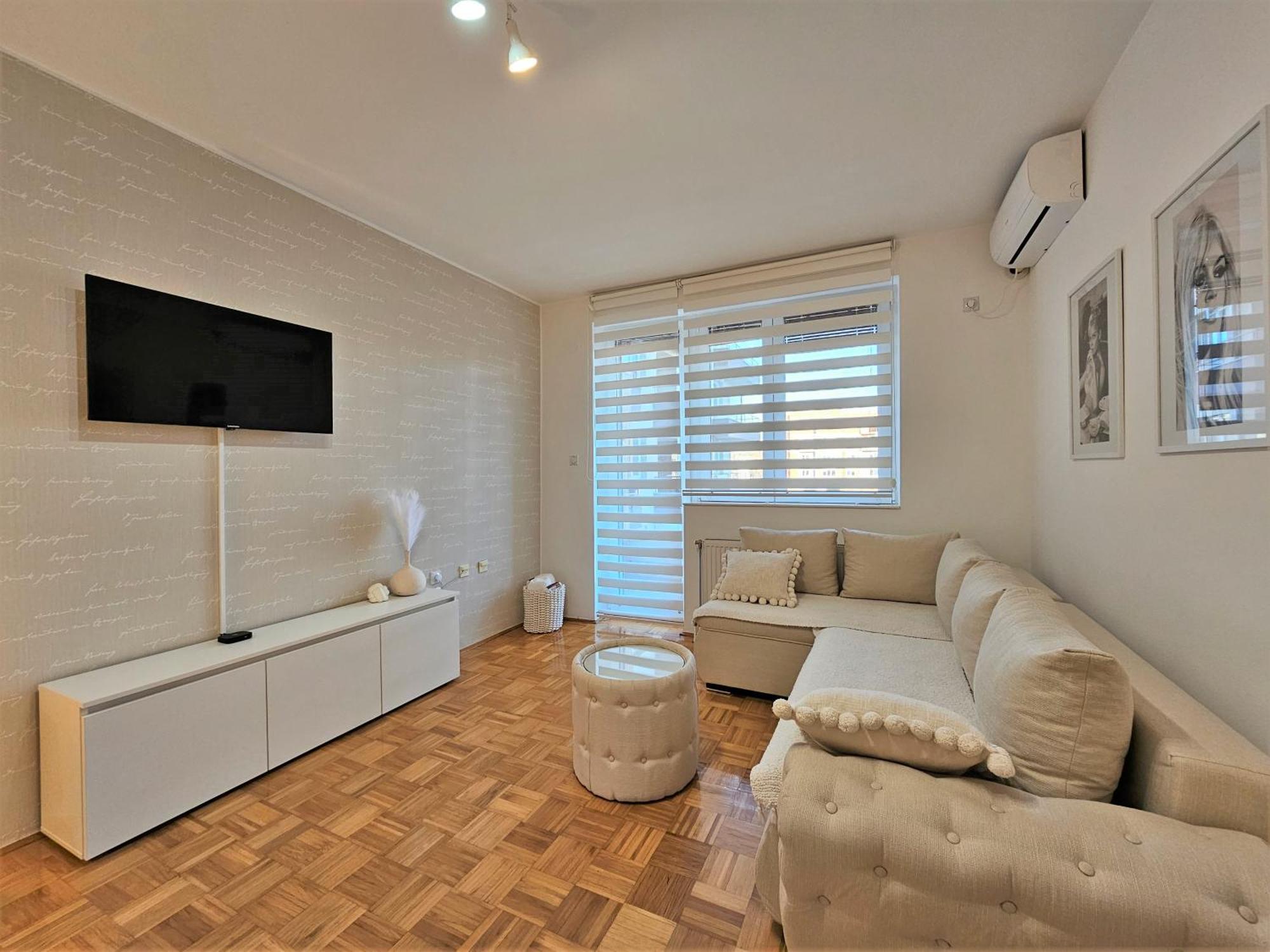 Apartman Elle Sombor Esterno foto